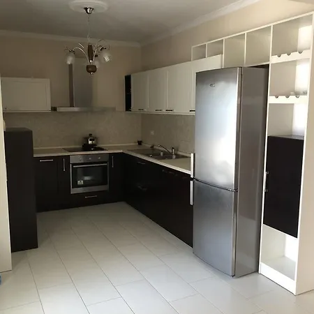 Apartment Pisha *